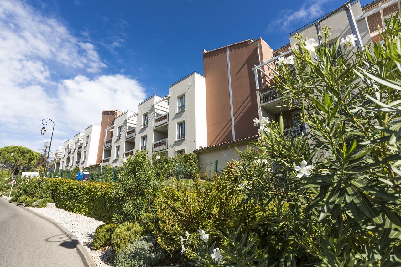 Residence Odalys Cote Provence Greoux-les-Bains Exterior photo